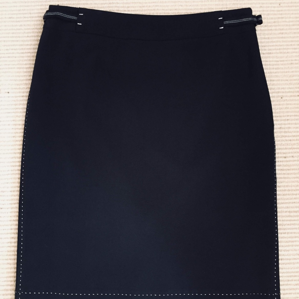 Elie Tahari Black Pencil Skirt (Like new worn 1X)